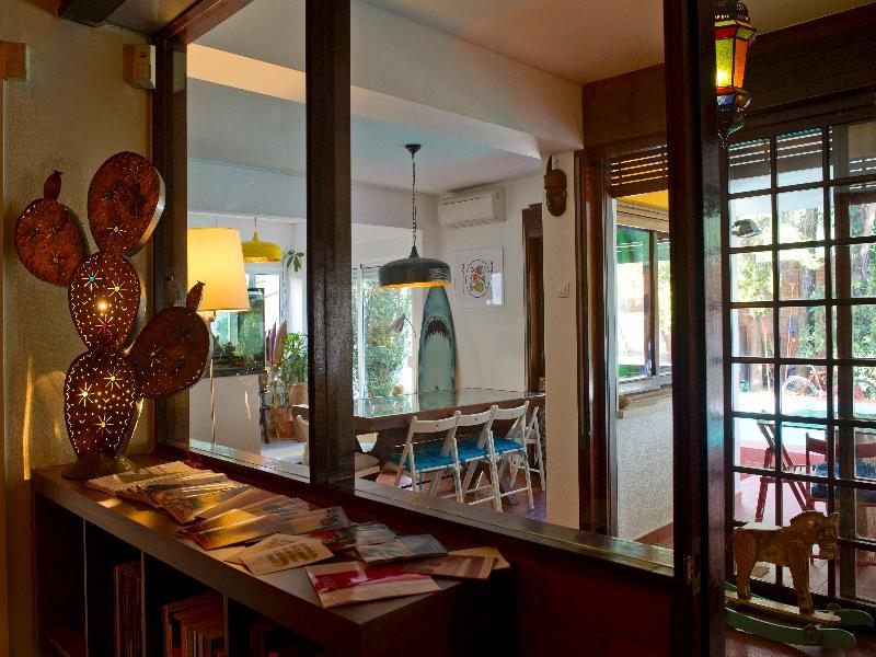 Carcavelos Surf House ภายนอก รูปภาพ