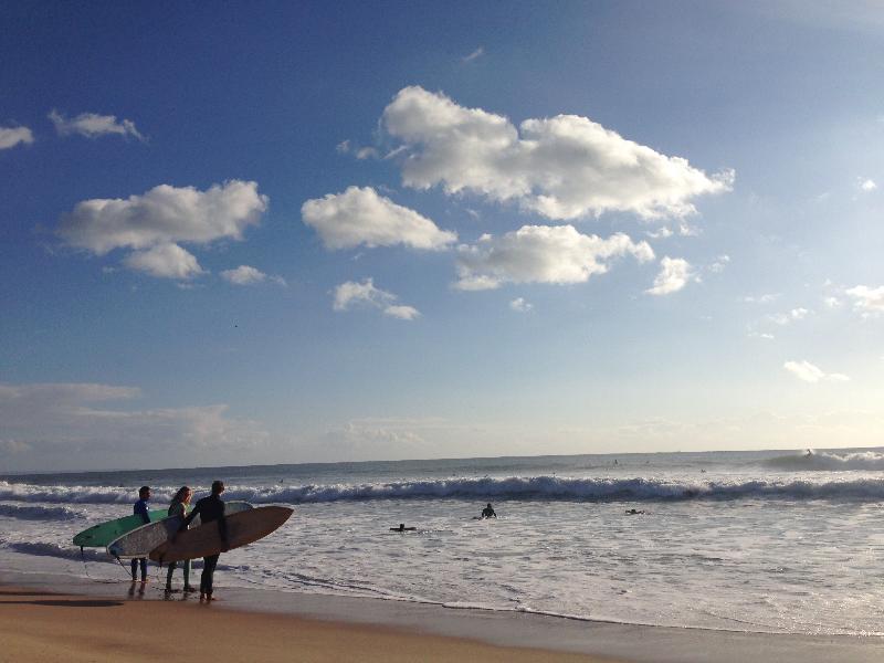 Carcavelos Surf House ภายนอก รูปภาพ