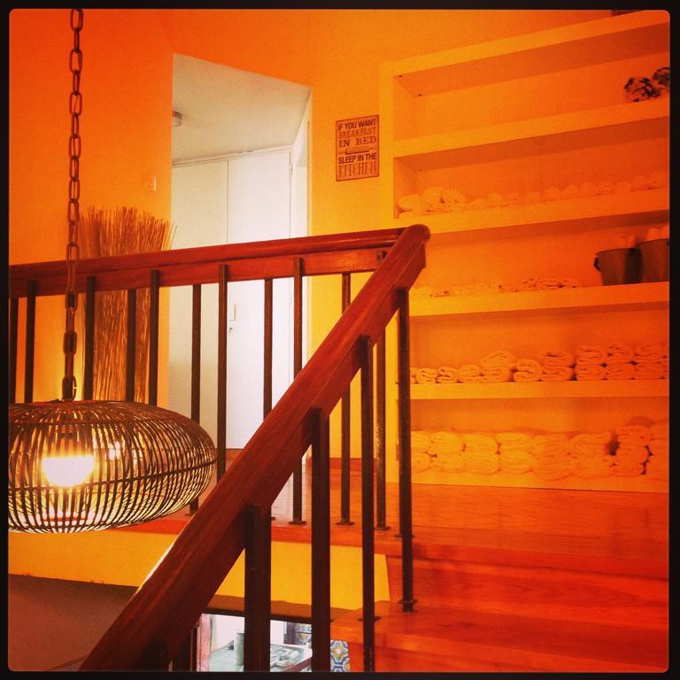 Carcavelos Surf House Bed & Breakfast ภายนอก รูปภาพ