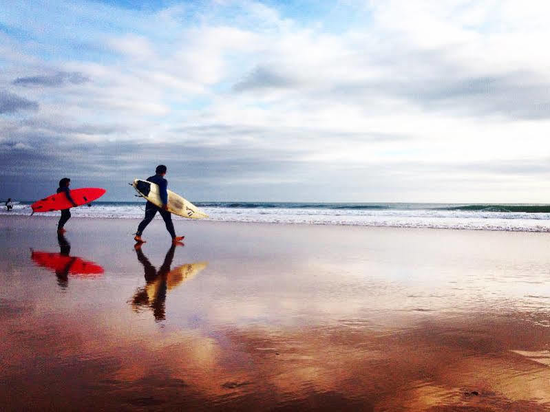 Carcavelos Surf House ภายนอก รูปภาพ